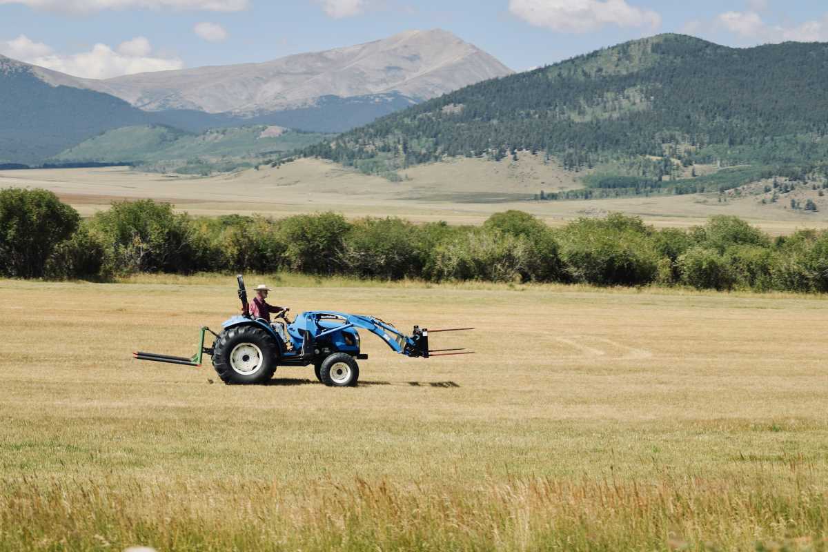 6 Essential Workshops for Mastering Farm Machinery Operation and Safety
