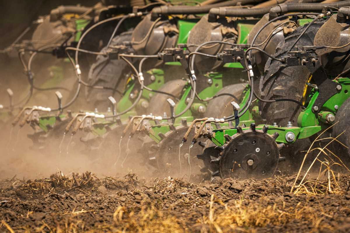 Top Remote-Controlled Seed Planters for Expanding Acreage